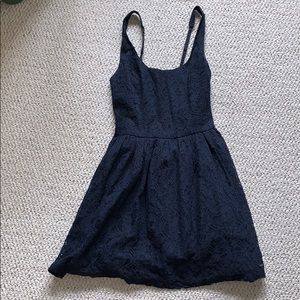 Hollis yer Navy Blue sun dress